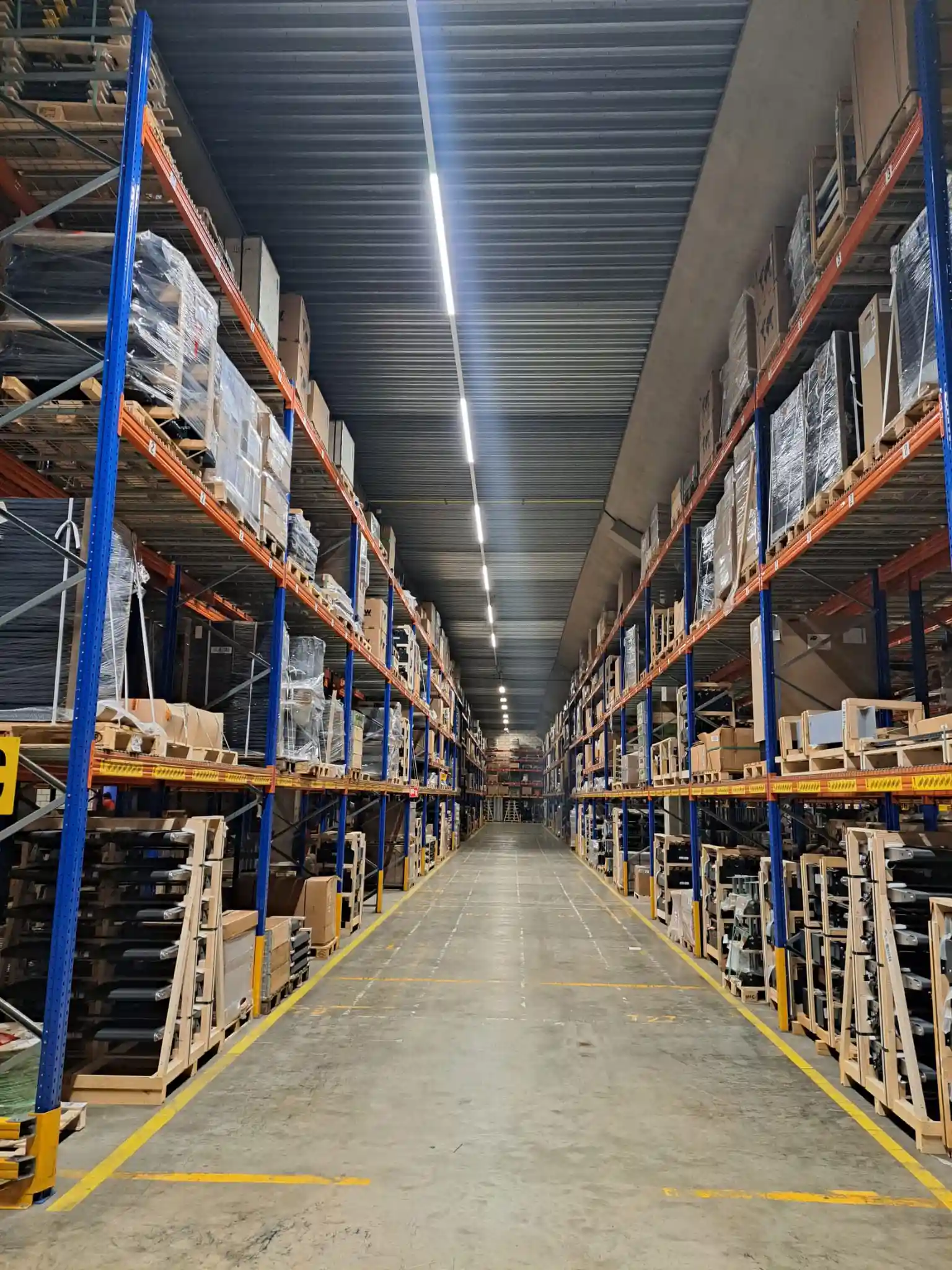 EDC 1 kopiëren Lichtlijn geplaatst met LED bij EDC